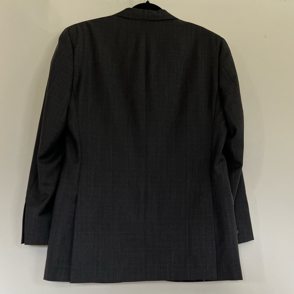 Hickey Freeman Grey Plaid 2 Piece Suit, Size XXL - Picture 4 of 13
